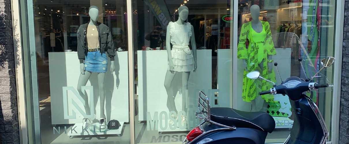 Mannequins de vitrine, buste mannequin, et agencement de magasin