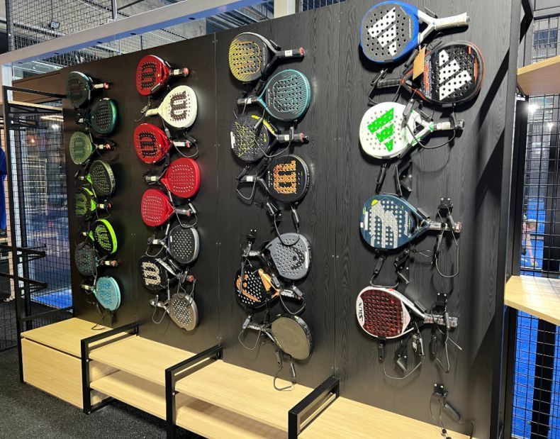 Tennis Padel Arrogetto di Arredamento Su Misura