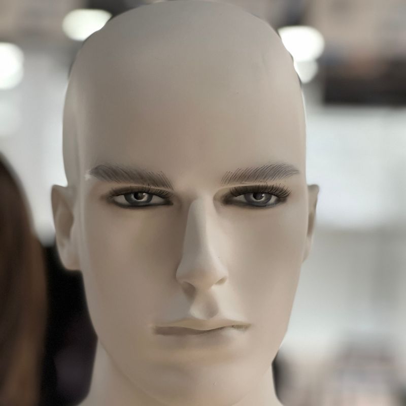 Image 6 : Realistic white male mannequin with ...