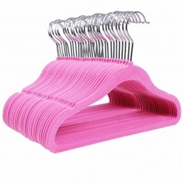 https://www.mannequins-shopping.com/mannequins-de-vitrine/Image/produit/p/pack-of-20-pink-velvet-kids-hangers-liste.jpg